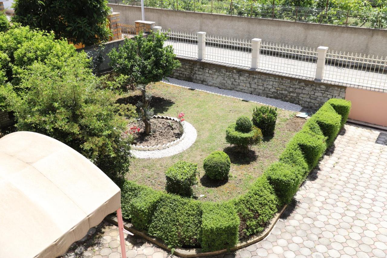 Hotel Vila Maledhi Берат Екстериор снимка
