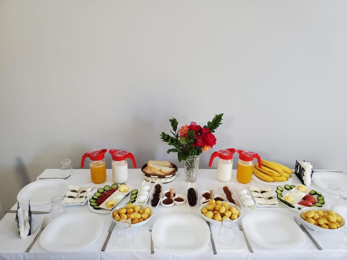 Hotel Vila Maledhi Берат Екстериор снимка